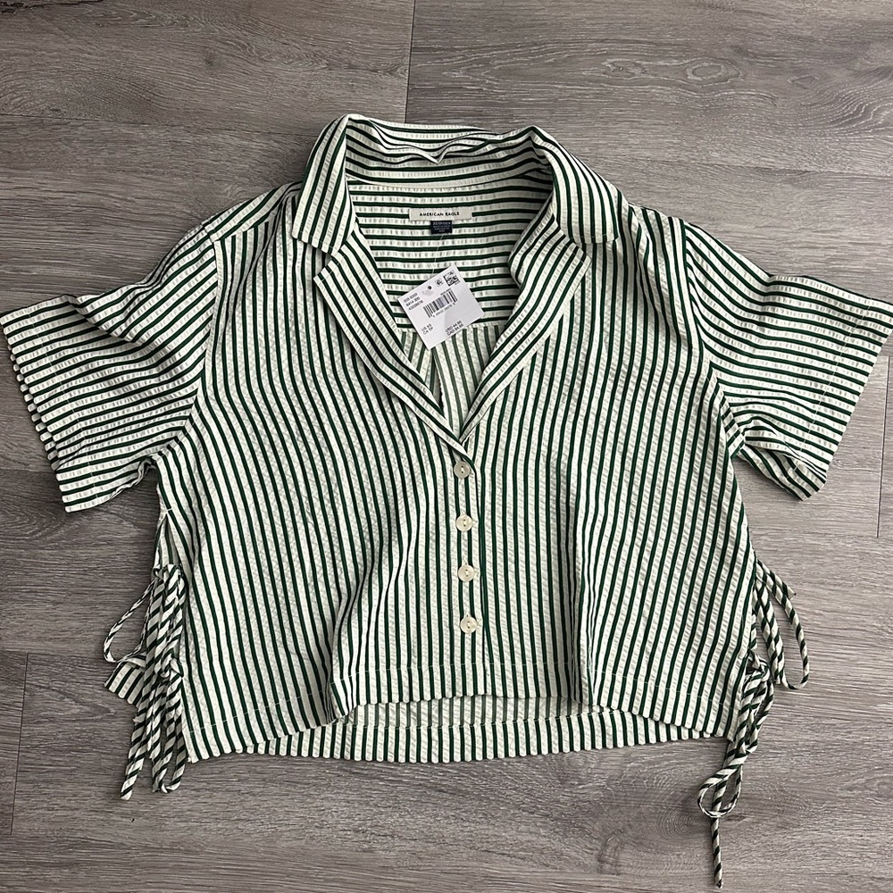 American Eagle Cropped Striped Button Up NWT